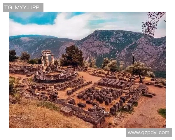 30岁足球明星的辉煌历程与未来展望:从巅峰到新挑战的精彩旅程 30岁足球明星的辉煌历程与未来展望:从巅峰到新挑战的精彩旅程