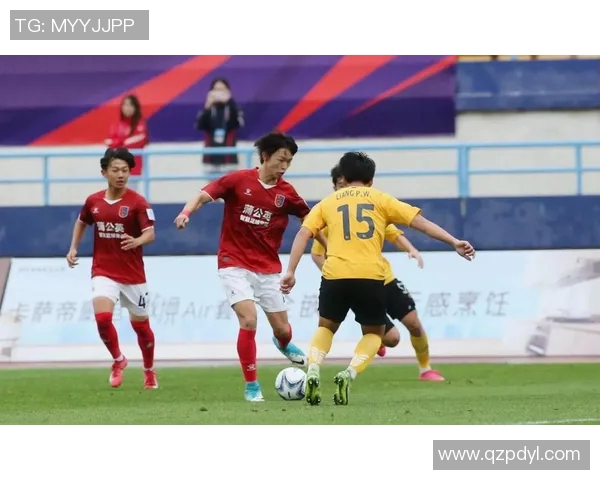 广州足球队在最新足球状态排行榜中荣登第八名展现强劲实力与潜力