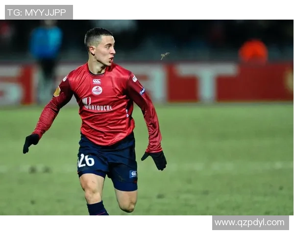 足球明星拉莫斯高清壁纸精选展现他的风采与激情让你感受足球魅力的无限魅力